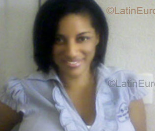 Date this voluptuous Dominican Republic girl NEYDA from Santo Domingo DO11047