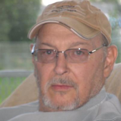 Date this pretty United States man Jon from Richland US12903