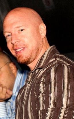 Date this sensual Cayman Islands man ByronG from Georgetown KY12