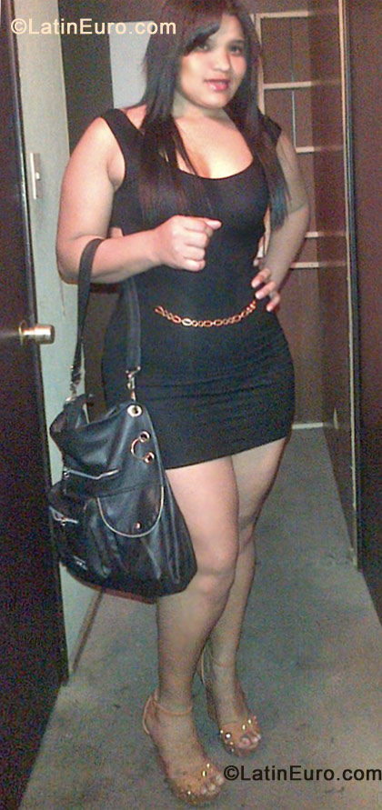 Date this charming Chile girl Alexandra from Iquique CL65