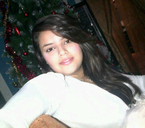 Date this delightful Colombia girl Darlyn from Cali CO10403