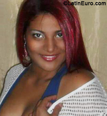 Date this delightful Colombia girl Nathy from Medellin CO10421