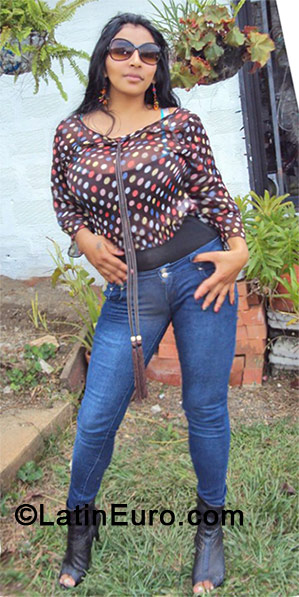 Date this georgeous Colombia girl Maritza from Cali CO15952