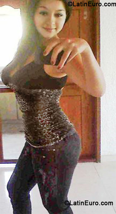 Date this cute Colombia girl Angie from Villavicencio CO10552