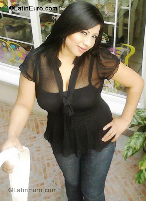 Date this foxy Mexico girl Ana from Veracruz MX726