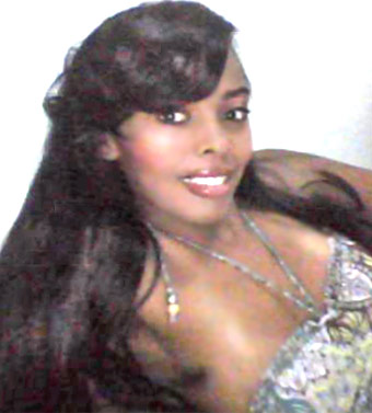 Date this funny Dominican Republic girl Yairis from Santo Domingo DO11426