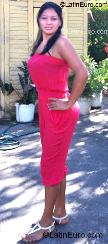 Date this nice looking Dominican Republic girl JeimyFerreira15 from Santiago DO11427
