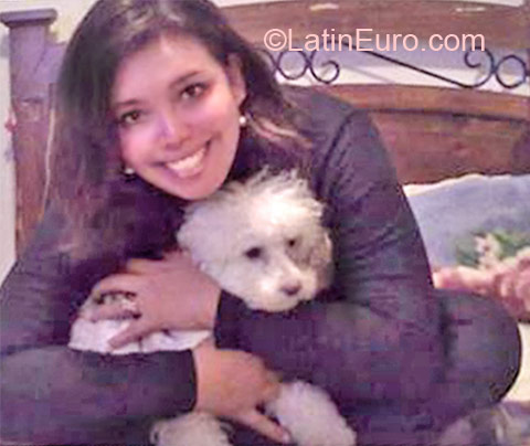 Date this fun Peru girl Darinka from Lima PE620