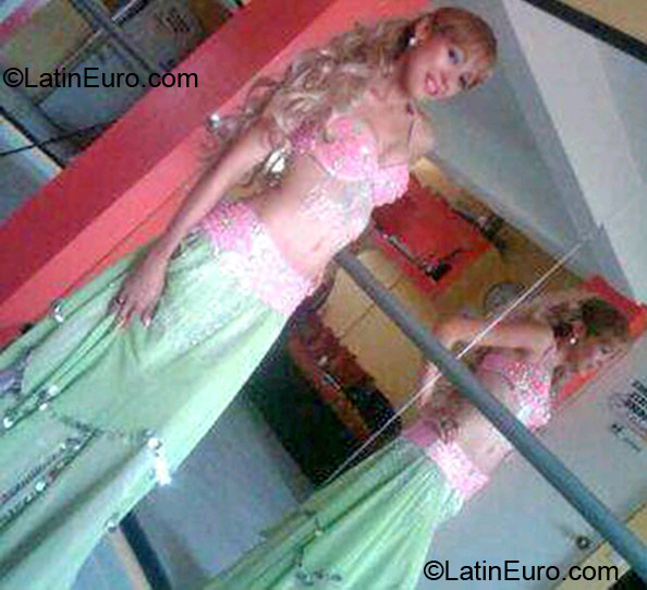 Date this sultry Dominican Republic girl Lakorny 01 from Santo Domingo DO11465