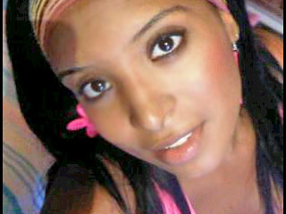 Date this happy Colombia girl Marilyn from Turbo CO10664
