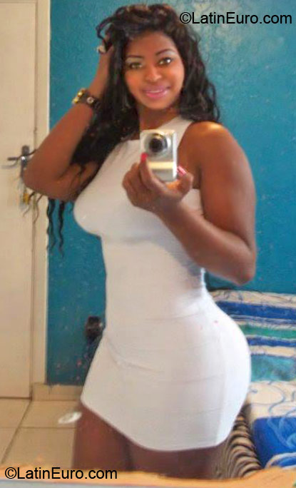 Date this gorgeous Brazil girl Patricia from Sao Paulo BR6799