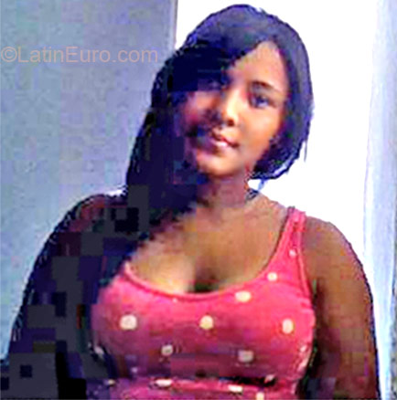 Date this georgeous Colombia girl Diana from Cali CO10677