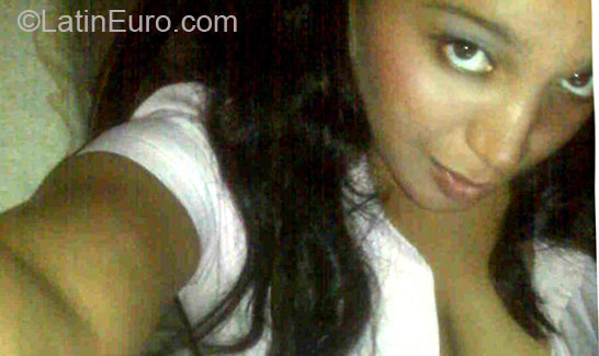 Date this georgeous Dominican Republic girl Maira from Santo Domingo DO11565