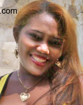 Date this good-looking Dominican Republic girl Ingrid Peguero E. from Santo Dpmingo DO11597