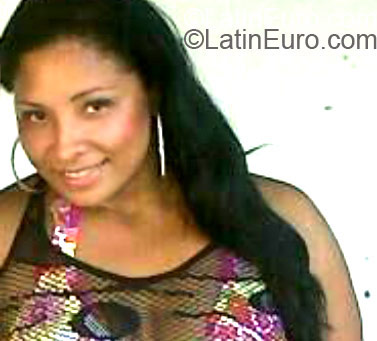 Date this foxy Colombia girl Esperanza from Quibdo CO10749