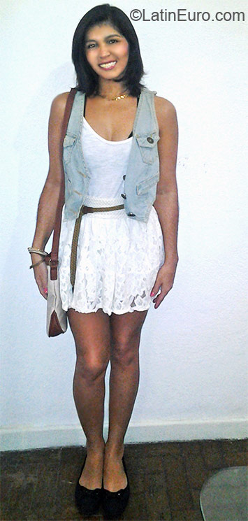 Date this delightful Brazil girl Josi from Rio De Janeiro BR6853