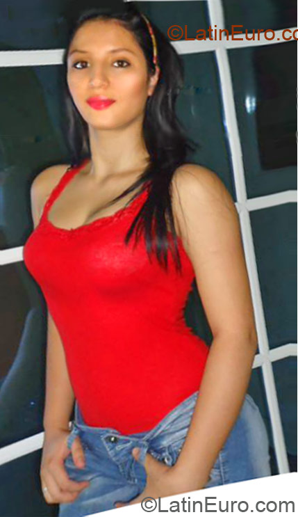 Date this voluptuous Colombia girl Diana marcela n from Cali Valle CO10779
