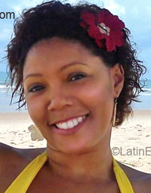 Date this delightful Brazil girl Juliana from Brasilia BR6863