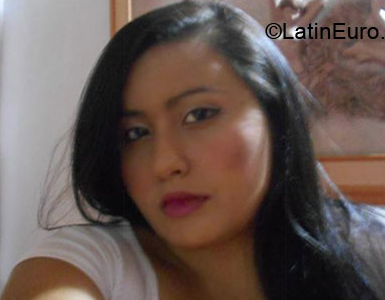 Date this gorgeous Colombia girl Natali from Palmira CO10831