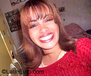 Date this pretty Brazil girl Iascara rocha from Sao Paulo BR6913