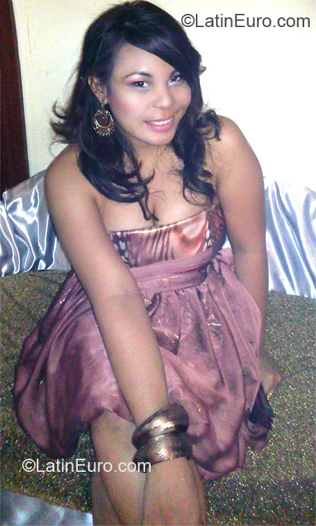 Date this nice looking Philippines girl Catherine from Batangas PH494