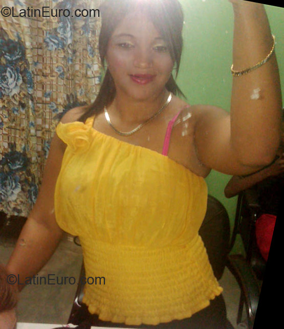 Date this passionate Dominican Republic girl Josmary payano from Santo Domingo DO11923