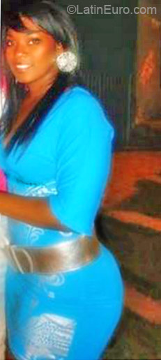 Date this stunning Colombia girl Yulieth from Tulua CO11166