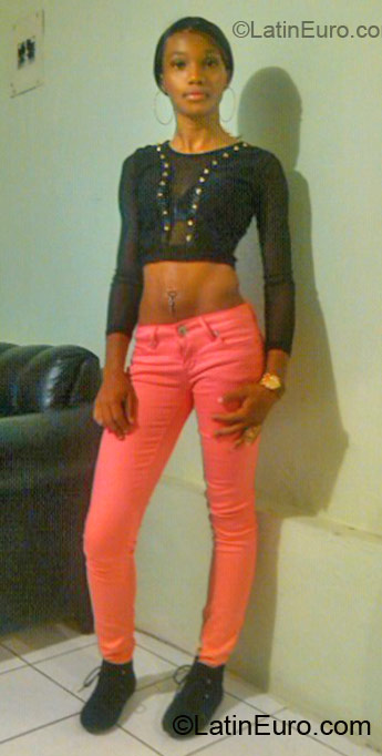 Date this delightful Jamaica girl Theresa from Montego Bay JM677