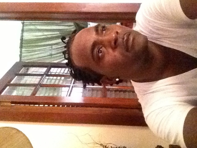 Date this beautiful Jamaica man Paul from Little London JM697