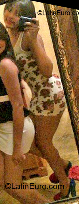 Date this sultry Dominican Republic girl Daniela from Santo Domingo DO12157