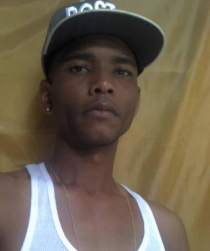 Date this exotic Dominican Republic man Carlos julio from Alemania DO12175