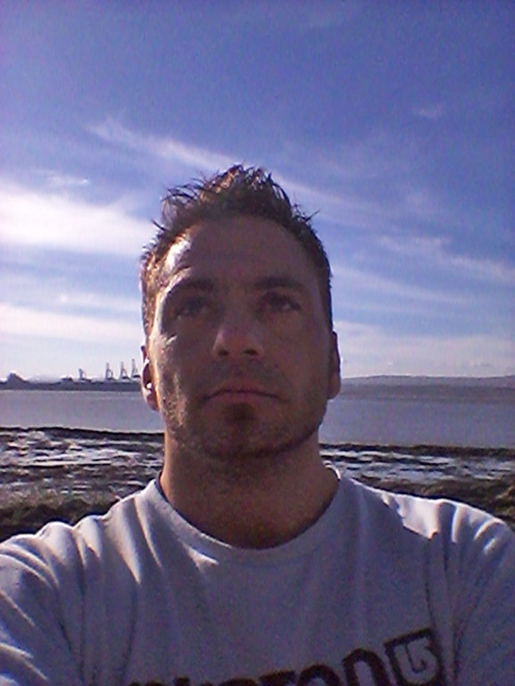 Date this sensual Canada man Lylock from Quebec CA534