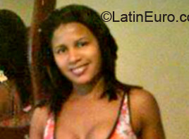Date this beautiful Dominican Republic girl Susana from Santo Domingo DO12325