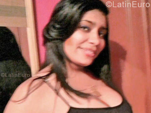 Date this attractive Dominican Republic girl Mabel from Santo Domingo DO12841