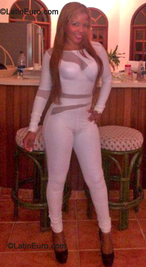Date this georgeous Dominican Republic girl Estefany from Puerto Plata DO13032