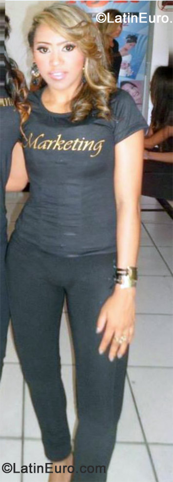 Date this voluptuous Brazil girl Endy from Belo Horizonte BR7257
