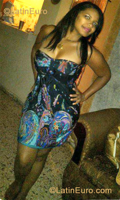 Date this pretty Dominican Republic girl Miosotis from Santiago DO13302