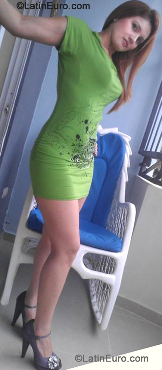 Date this funny Dominican Republic girl Dori from Santiago DO13396