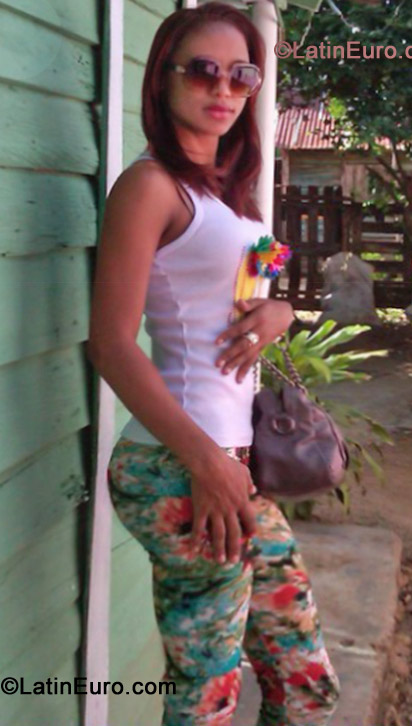 Date this lovely Dominican Republic girl Erika from Mao DO13580