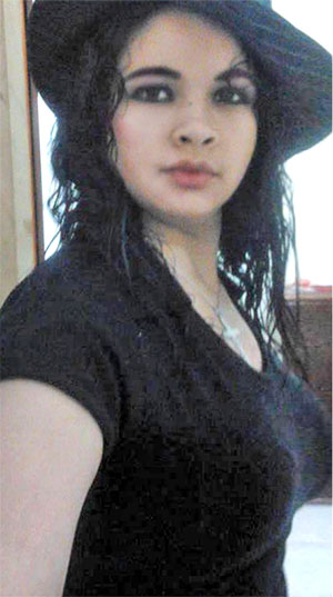 Date this funny Brazil girl Claudia Maria from Florianopolis BR7333