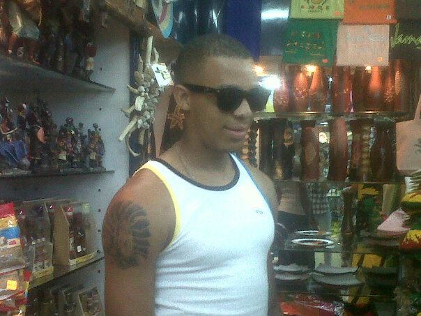 Date this exotic Jamaica man Rojel from Kingston JM937