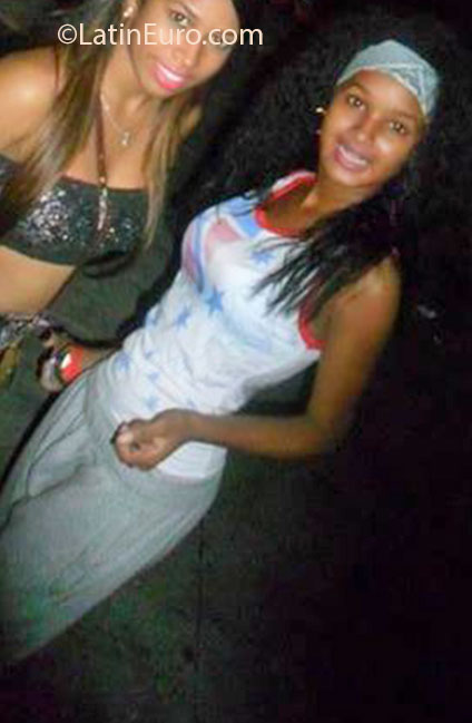 Date this cute Dominican Republic girl Merice from Santo Domingo DO21874