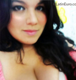 Date this hard body Brazil girl Debora from Sapucaia Do Sul BR7425