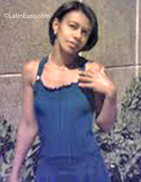 Date this pretty Brazil girl Jucelia from Feira De Santana BR7437