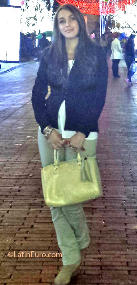 Date this fun Colombia girl Liliana from Bogota CO12175