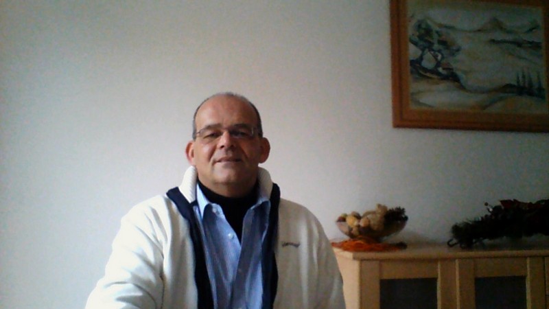 Date this charming Netherlands man Gerard from Swalmen NL218