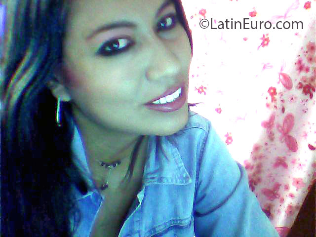 Date this sensual Colombia girl Mery from Bogota CO12232