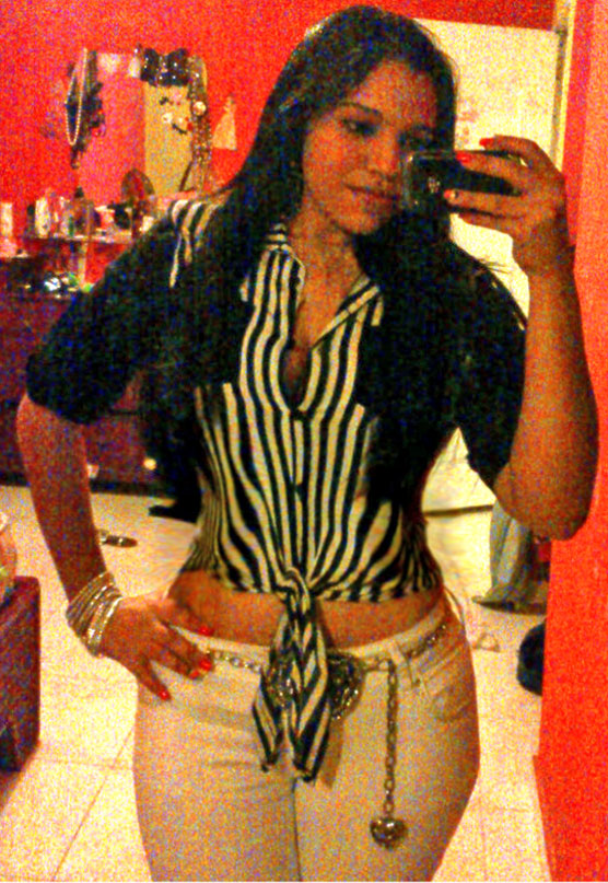 Date this exotic Dominican Republic girl Victoria from Santo Domingo DO17882