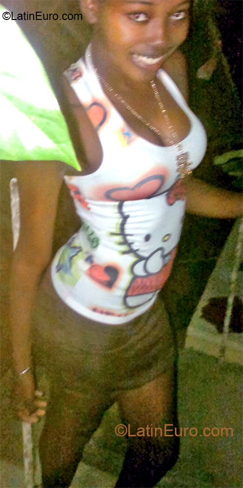 Date this good-looking Dominican Republic girl Angelica from La Romana DO14754