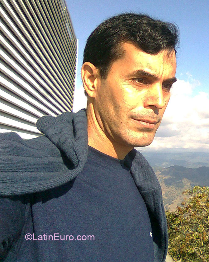 Date this attractive Brazil man Marcio from Piranguinho BR7610